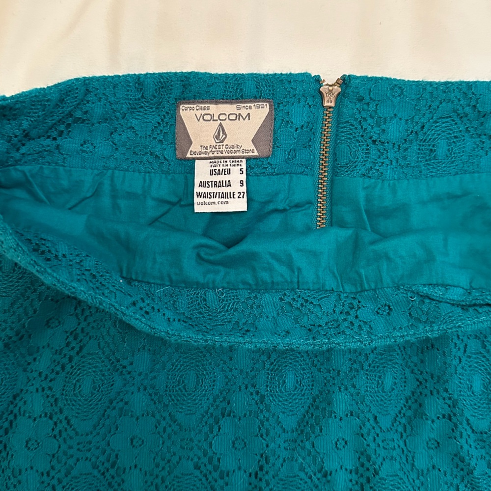 Volcom Turquoise Lace Top - Picture 3 of 6